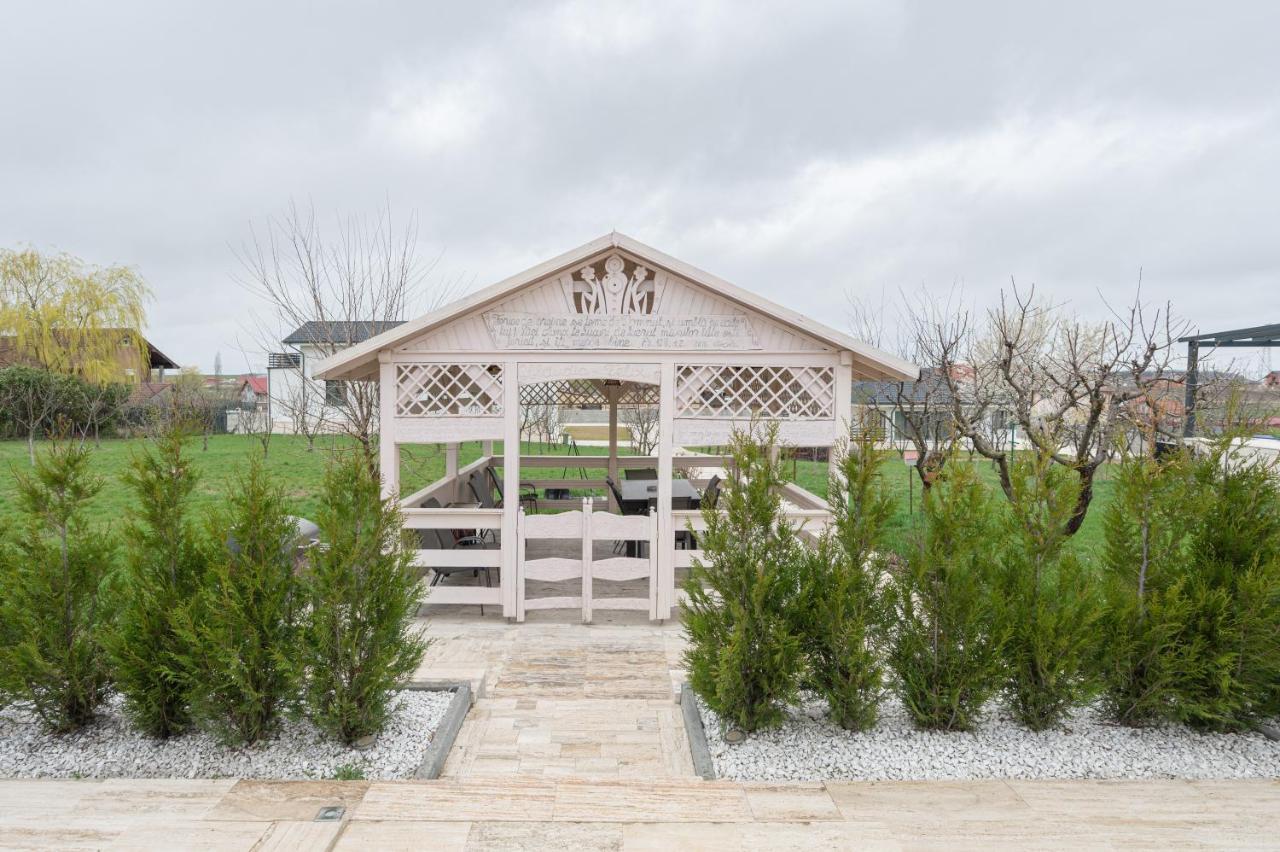 Casa Fischer Apartment Ciheiu Екстериор снимка
