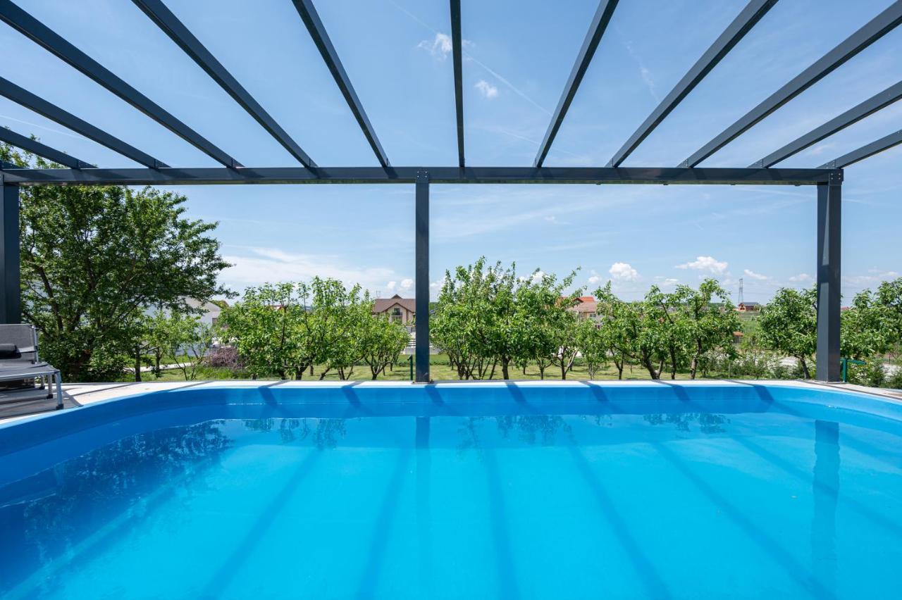 Casa Fischer Apartment Ciheiu Екстериор снимка