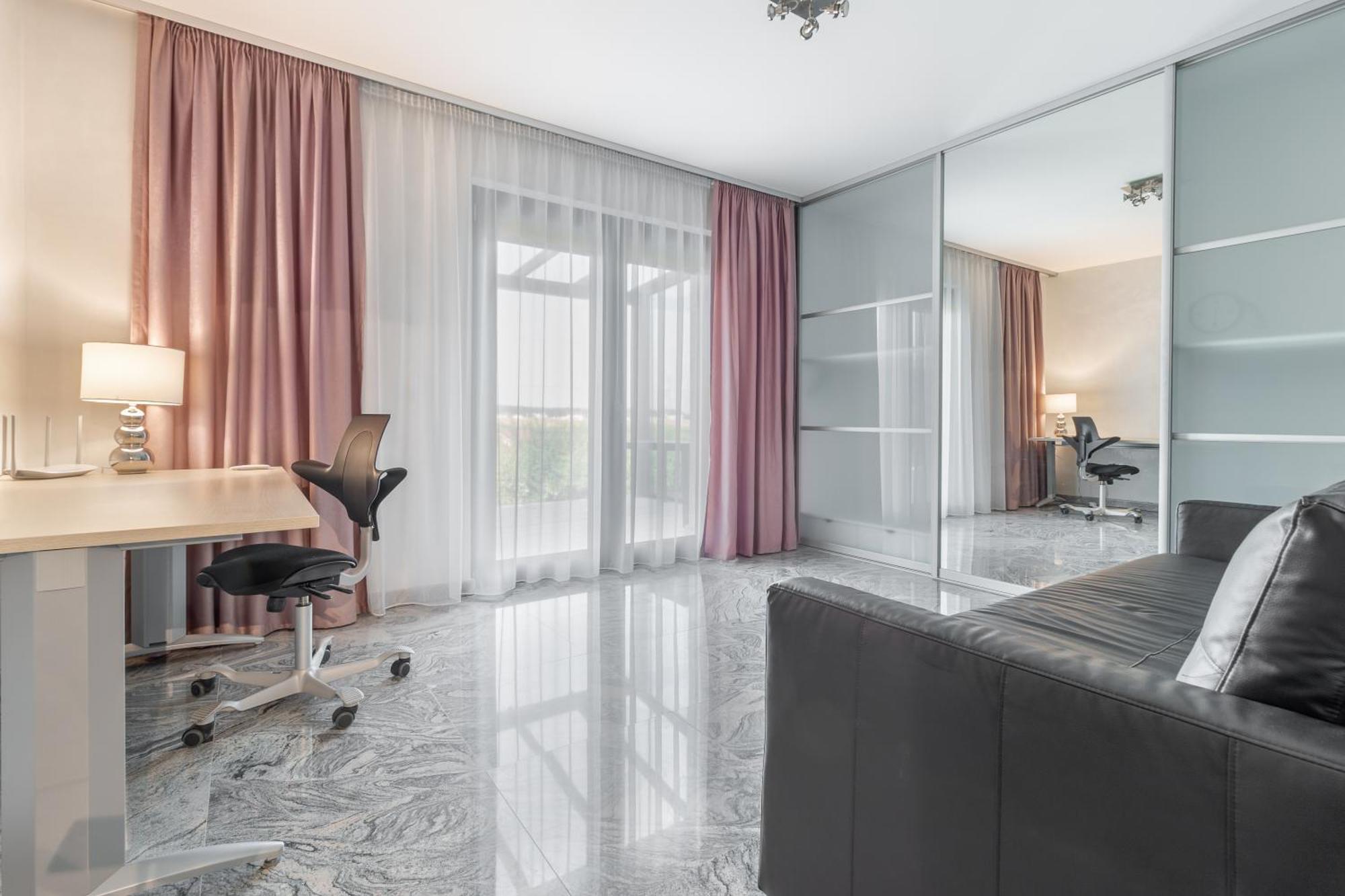 Casa Fischer Apartment Ciheiu Екстериор снимка